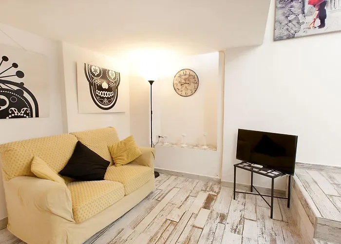 Apartamento Colosseo Accomodation *