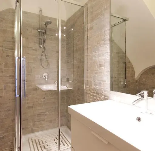 Colosseo Accomodation